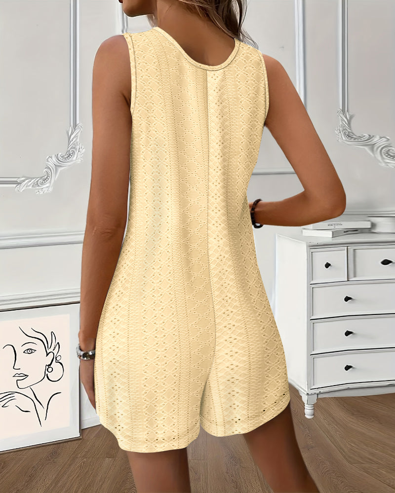 U-Neck Sleeveless Hollow-out Jacquard Textured Romper Casual Half Button Front Pockets Design Romper with Lining