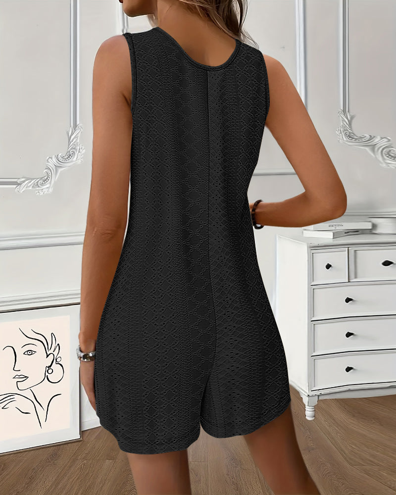 U-Neck Sleeveless Hollow-out Jacquard Textured Romper Casual Half Button Front Pockets Design Romper with Lining